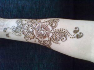 New Mehndi Designs (for girls)